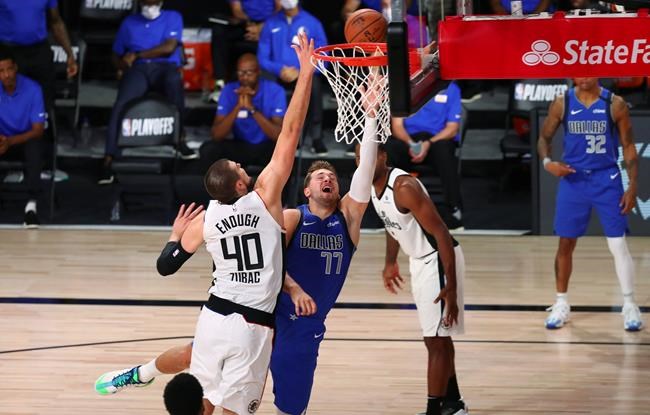 Clippers roll past Mavericks 154-111 to take 3-2 series lead | iNFOnews.ca