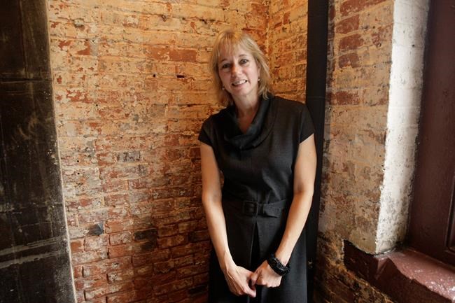 Author Laura Lippman has 5-book deal, not all of them novels | iNFOnews.ca