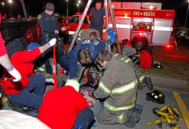 Police: Woman, baby fall in storm drain when grate gives way | iNFOnews.ca Police: Woman, baby fall in storm drain when grate gives way | iNFOnews.ca