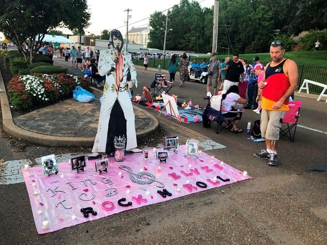 Coronavirus alters Elvis Week; candlelight vigil still on | iNFOnews.ca