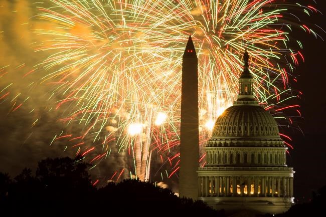 Beach Boys versus Sara Evans at July 4th rival TV concerts | iNFOnews.ca