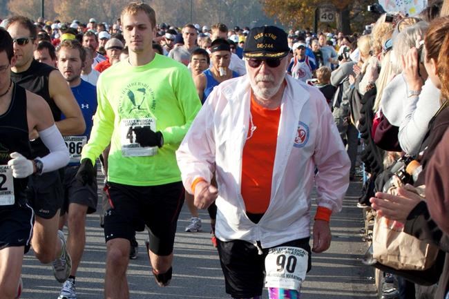 New York man who completed 744 marathons dies at age 96 | iNFOnews.ca New York man who completed 744 marathons dies at age 96 | iNFOnews.ca
