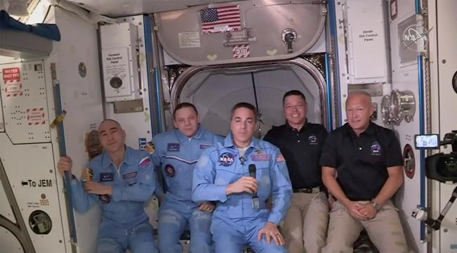 SpaceX's historic encore: Astronauts arrive at space station | iNFOnews.ca SpaceX's historic encore: Astronauts arrive at space station | iNFOnews.ca