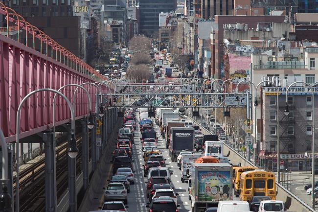 Manhattan tolls, plastic bag ban poised for approval in NY | iNFOnews.ca Manhattan tolls, plastic bag ban poised for approval in NY | iNFOnews.ca