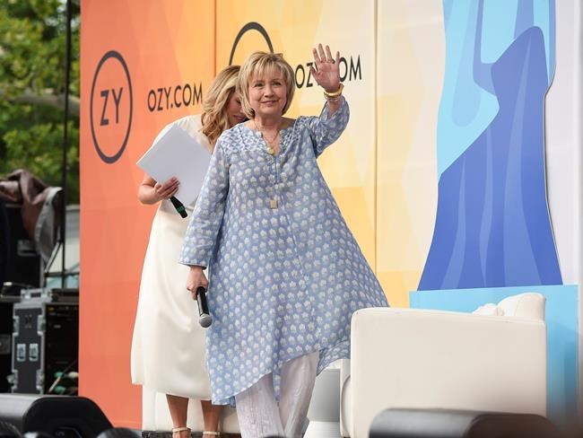 Hillary Clinton to help immigrants reuniting with children | iNFOnews.ca