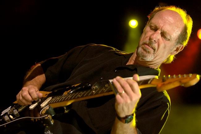 Paul Barrere, guitarist-singer for Little Feat, dies at 71 | iNFOnews.ca