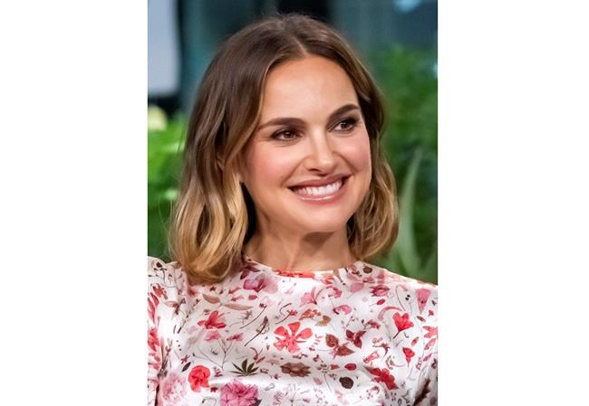 Bookish: Natalie Portman to chair National Library Week | iNFOnews.ca