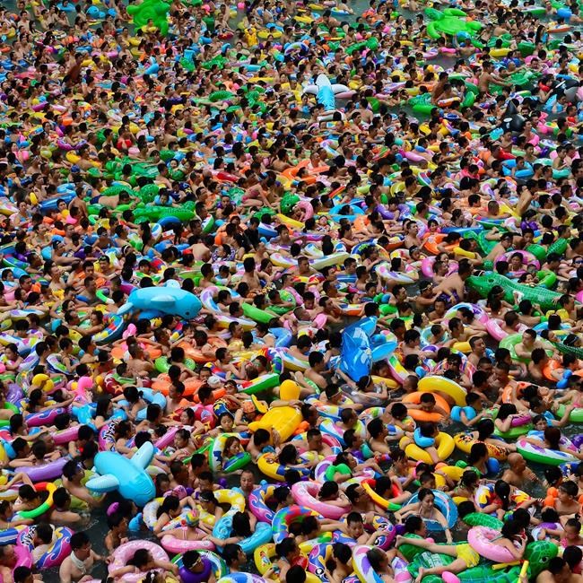 Review: Elbow's powerful new album a reflection of its time | iNFOnews.ca