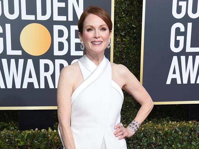 Actress Julianne Moore helps unveil sex misconduct policies | iNFOnews.ca CP168757392