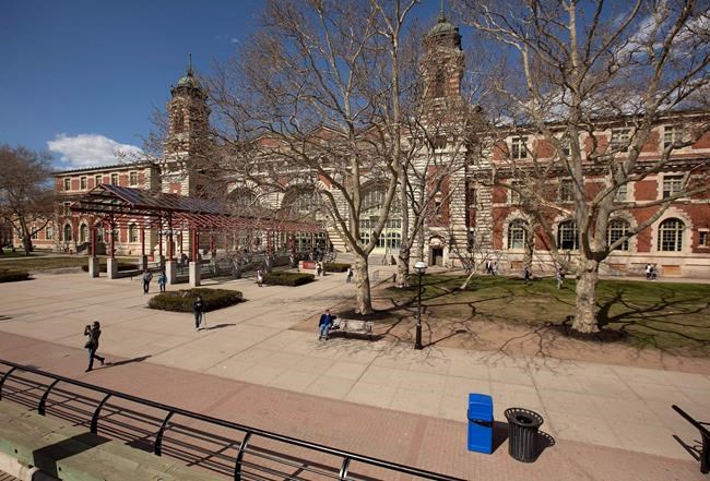 Travel guide with 2021 twist: Writers laud American places | iNFOnews.ca