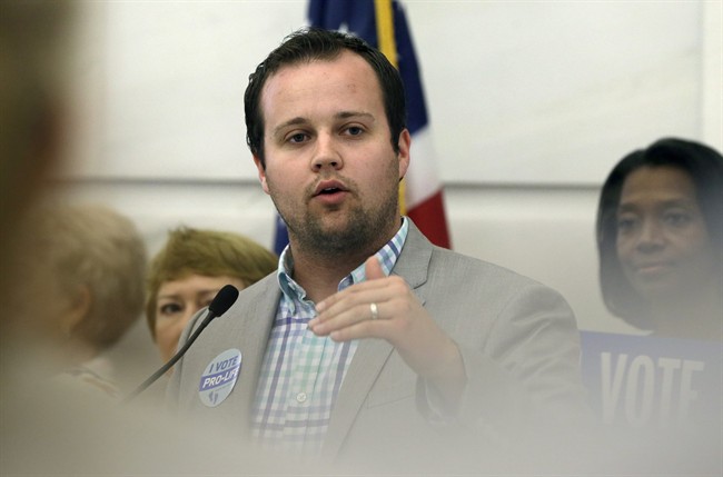 Porn actress drops $500K assault lawsuit against Josh Duggar | iNFOnews.ca CP36312582