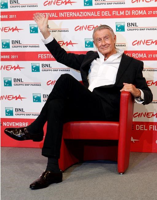 Joel Schumacher, director of 'St. Elmo's Fire,' dies at 80 | iNFOnews.ca