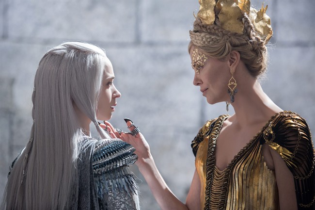 'Huntsman' sequel misfires; 'Jungle Book' reigns | iNFOnews.ca CP37196147