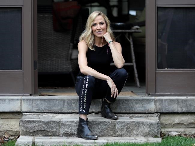 Sheryl Crow argues for return to empathy on her new album | iNFOnews.ca