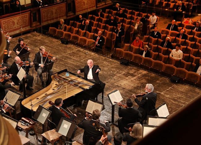 Vienna Philharmonic purrs back to life after pandemic pause | iNFOnews.ca