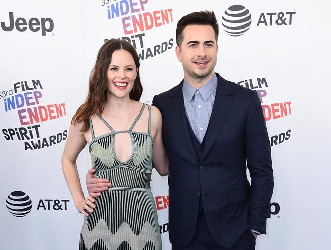 Sarah Ramos embraces inner-fan by recreating famous scenes | iNFOnews.ca