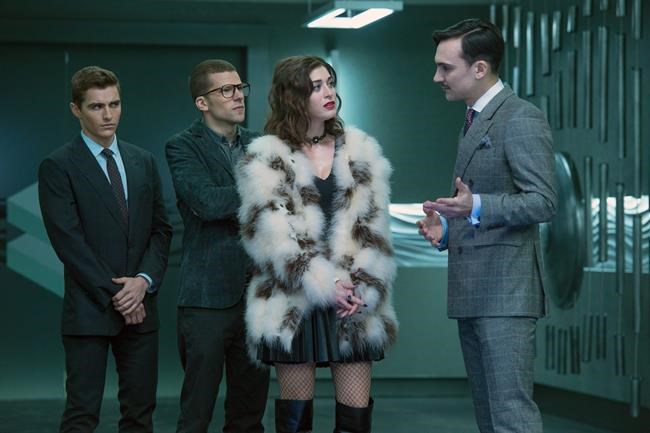 Review: The hocus pocus of 'Now You See Me 2' wears thin | iNFOnews.ca