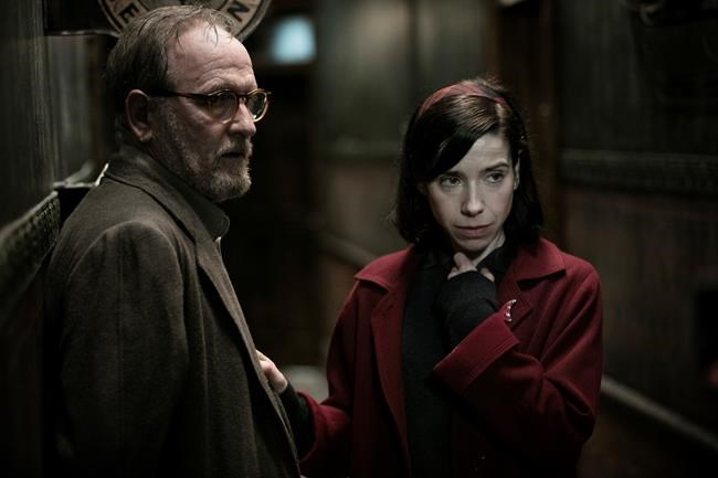 Review: In 'Shape of Water,' a Technicolor ode to outsiders | iNFOnews.ca Review: In 'Shape of Water,' a Technicolor ode to outsiders | iNFOnews.ca