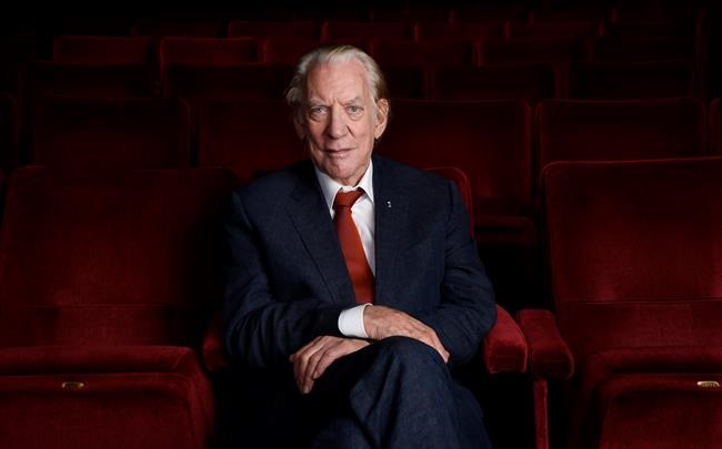 After bright career, Donald Sutherland finally nabs an Oscar | iNFOnews.ca After bright career, Donald Sutherland finally nabs an Oscar | iNFOnews.ca