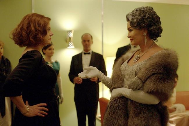 'Feud: Bette and Joan': movie legends clawing for a comeback | iNFOnews.ca 'Feud: Bette and Joan': movie legends clawing for a comeback | iNFOnews.ca