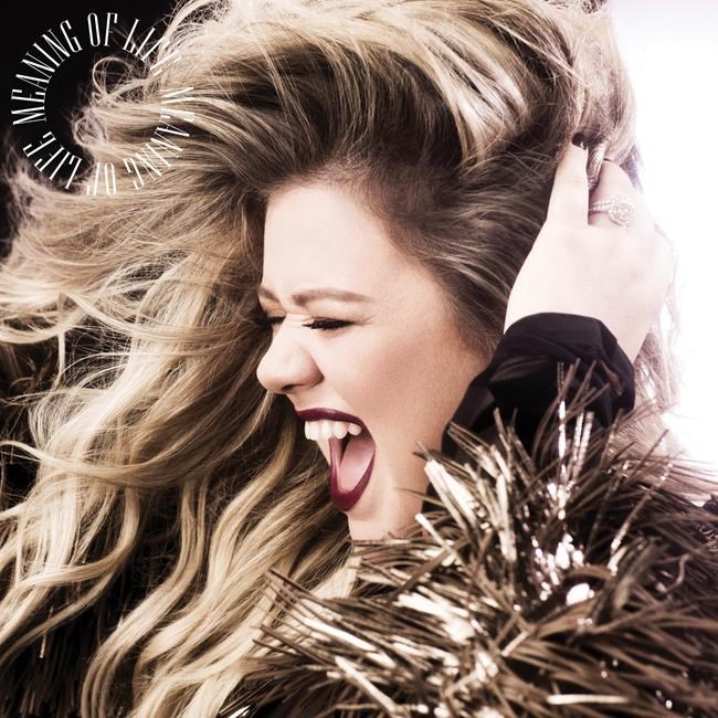 Kelly Clarkson 'cried a lot' while making new album | iNFOnews.ca CP1846201956