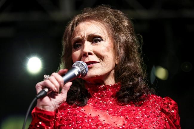Loretta Lynn at home after stroke, will delay next album | iNFOnews.ca Loretta Lynn at home after stroke, will delay next album | iNFOnews.ca