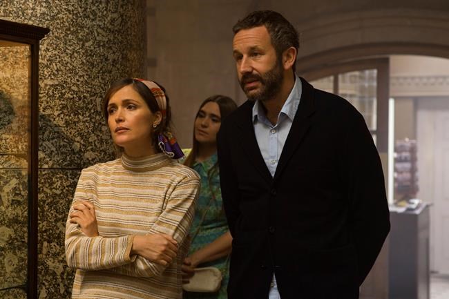Review: A low-key rom-com for Gen-X in 'Juliet, Naked' | iNFOnews.ca