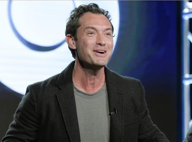Jude Law to play Dumbledore in 'Fantastic Beasts' sequel | iNFOnews.ca