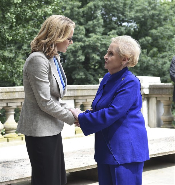 Former Secretary of State Madeleine Albright guest stars with Tea Leoni as 'Madam Secretary' | iNFOnews.ca Former Secretary of State Madeleine Albright guest stars with Tea Leoni as 'Madam Secretary' | iNFOnews.ca