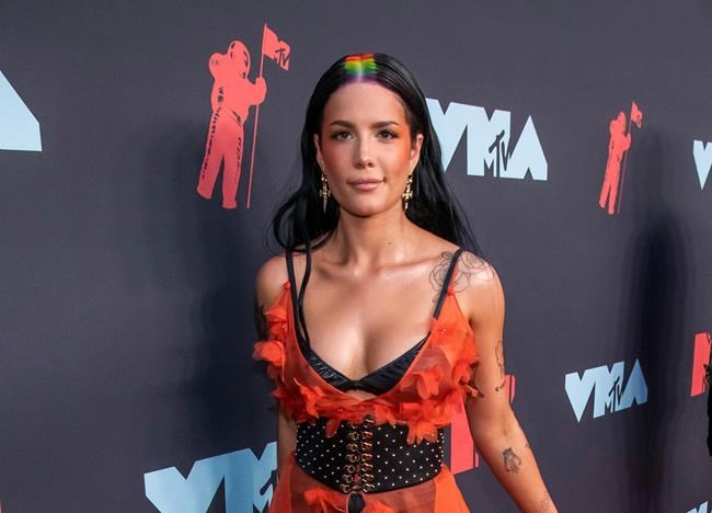 Singer Halsey is pregnant with 1st child | iNFOnews.ca