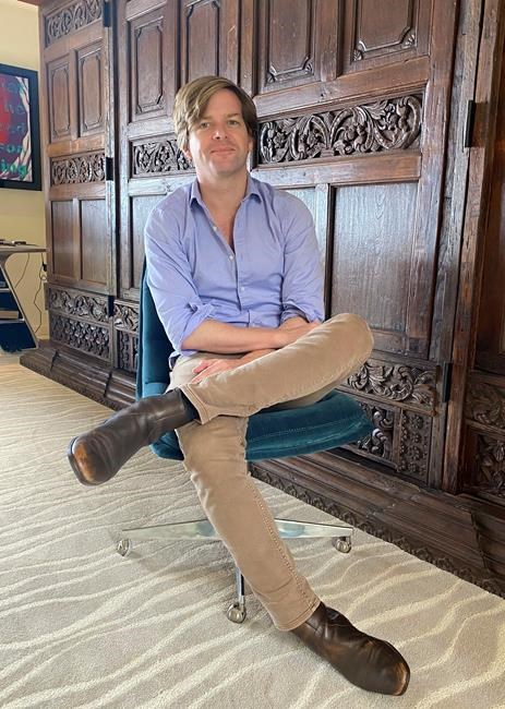 With a satirical fictional memoir, Jim Carrey gets real | iNFOnews.ca