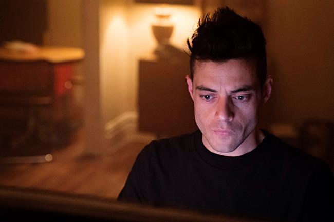 Hacktivist drama 'Mr. Robot' to end with 4th season in 2019 | iNFOnews.ca CP1989262289