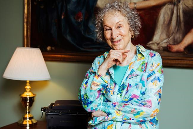 Amazon.com apologizes for shipping Atwood novel early | iNFOnews.ca CP1611972137