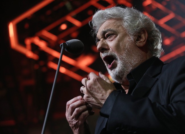 Placido Domingo pulls out of Metropolitan Opera conducting duties due to gallbladder pain | iNFOnews.ca CP34944536