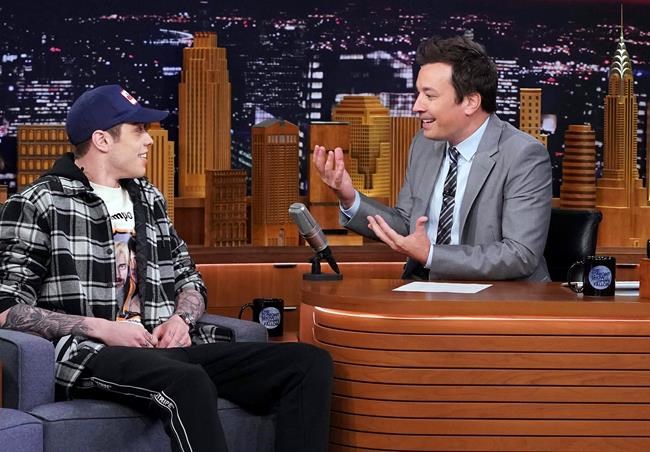 Ariana Grande, Pete Davidson are engaged | iNFOnews.ca Ariana Grande, Pete Davidson are engaged | iNFOnews.ca