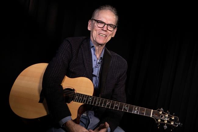John Hiatt looks back and how he lets the music magic happen | iNFOnews.ca CP1975628452
