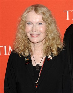 Brian Dennehy, Mia Farrow, Alan Alda, Carol Burnett and Candice Bergen to star on Broadway | iNFOnews.ca Brian Dennehy, Mia Farrow, Alan Alda, Carol Burnett and Candice Bergen to star on Broadway | iNFOnews.ca