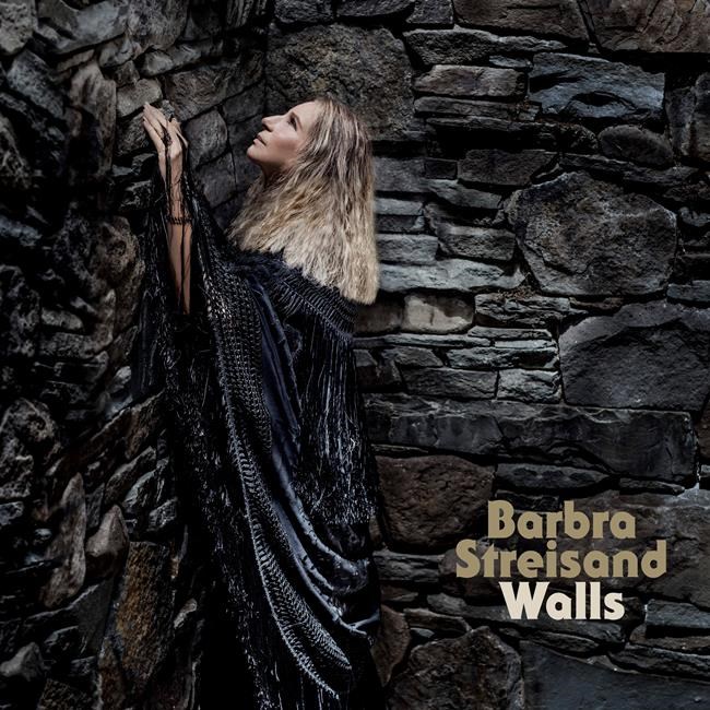 Review: Streisand's 'Walls' strikes strident anti-Trump tone | iNFOnews.ca