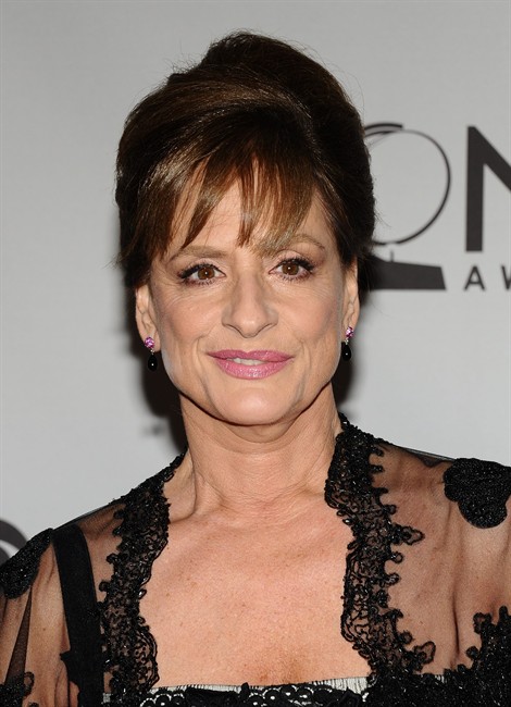 Patti LuPone talks about ringing phones, community theatre and how Broadway has gone Hollywood | iNFOnews.ca