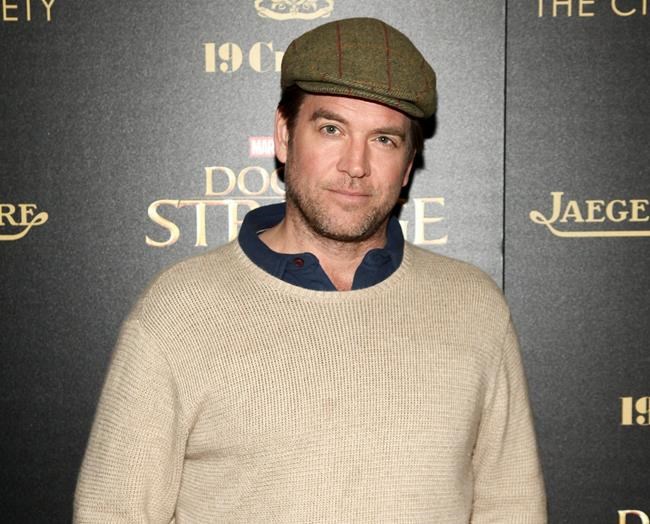 CBS stands by 'Bull,' its star in wake of misconduct claim | iNFOnews.ca CP373621056