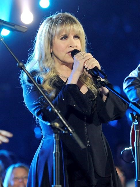 On edge of 72, Stevie Nicks just wants to sing a song live | iNFOnews.ca