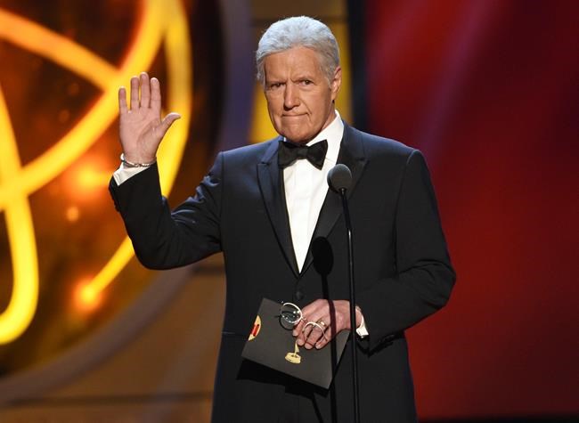 Kelly Clarkson, Alex Trebek among Daytime Emmy nominees | iNFOnews.ca