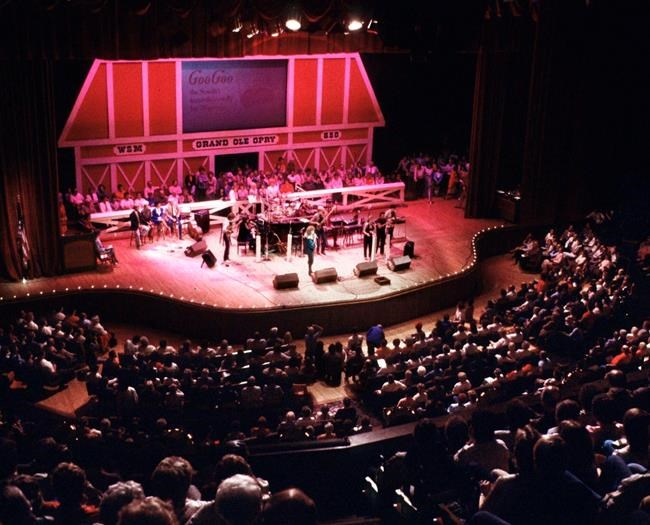 The Grand Ole Opry to play on in an empty theatre | iNFOnews.ca CP295657702