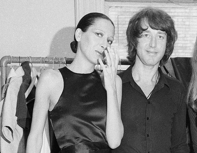 Famed Tiffany jewelry designer Elsa Peretti dead at age 80 | iNFOnews.ca