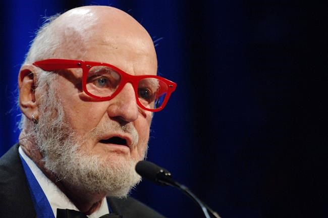 Lawrence Ferlinghetti on Nobel: 'Bravo for Dylan.' | iNFOnews.ca