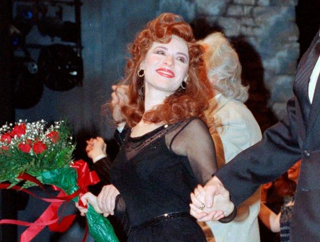 Tony-nominated actress Ann Crumb dies from cancer at 69 | iNFOnews.ca CP270131360