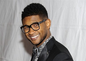 Usher to curate music, visuals for Macy's 4th of July Fireworks show in NYC | iNFOnews.ca CP23265666