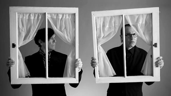 Edgar Wright explores ‘glam rock anomaly’ Sparks in doc | iNFOnews.ca Edgar Wright explores ‘glam rock anomaly’ Sparks in doc | iNFOnews.ca