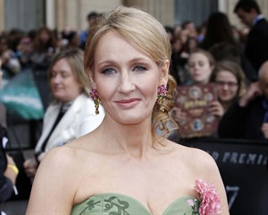 J.K. Rowling to take questions in webcast to promote new Harry Potter Reading Club for kids | iNFOnews.ca CP19594064