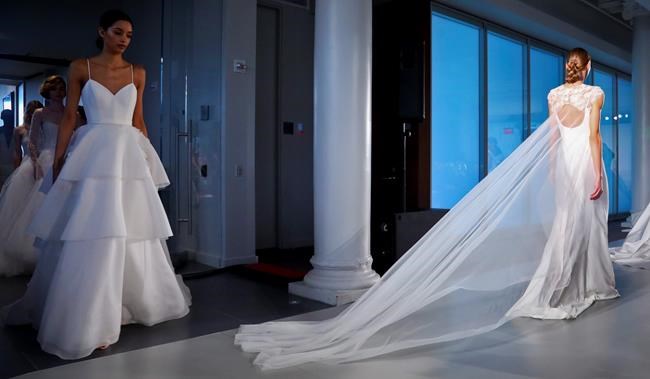 Vera Wang, Reem Acra: Highlights from NY bridal fashion week | iNFOnews.ca